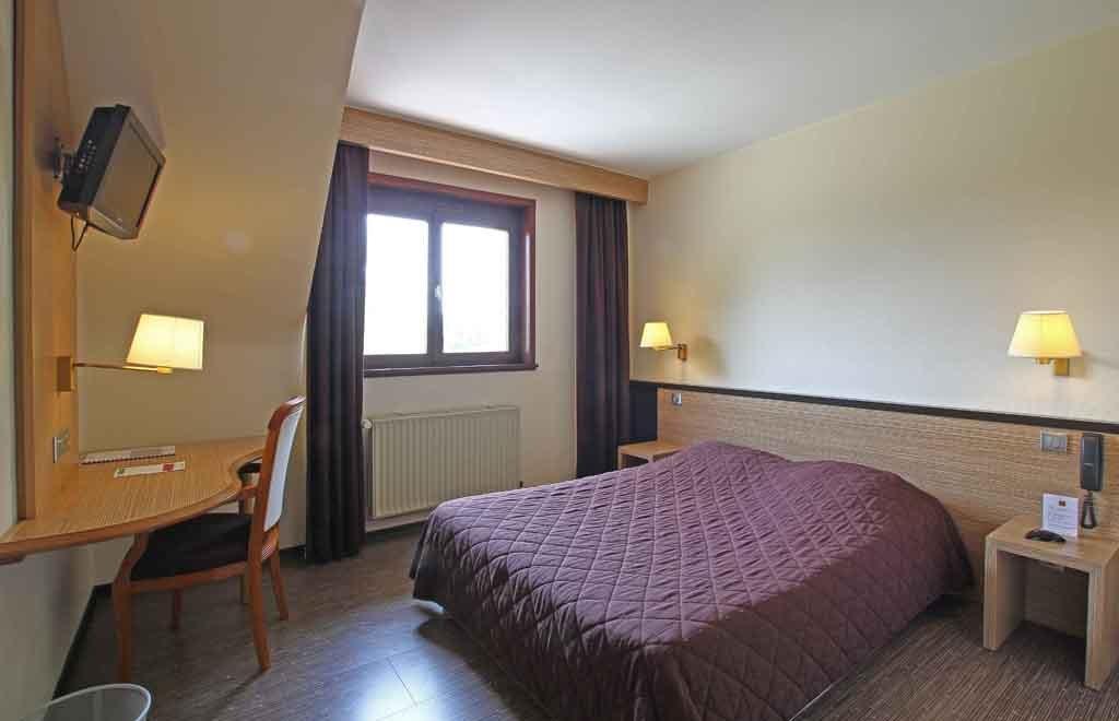 Sud Hotel Huttenheim Room photo